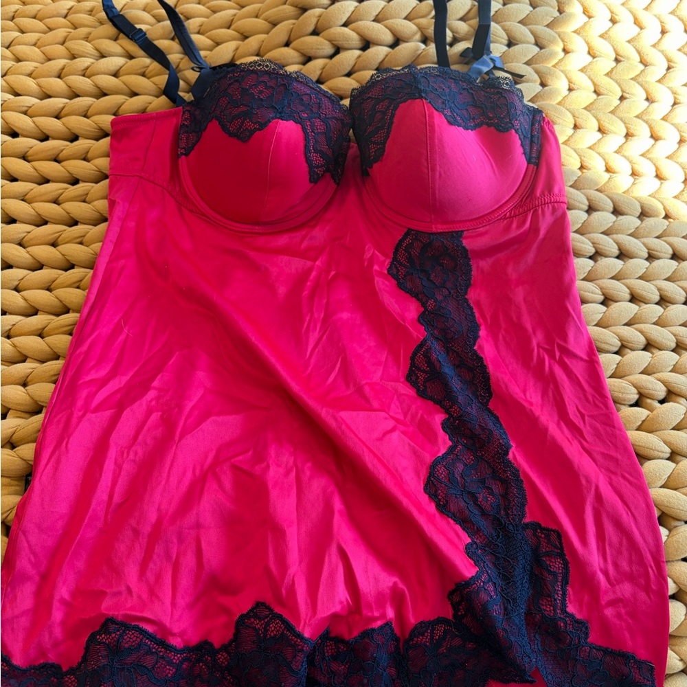 La SENZA Hot Pink and Black Lace Chemise